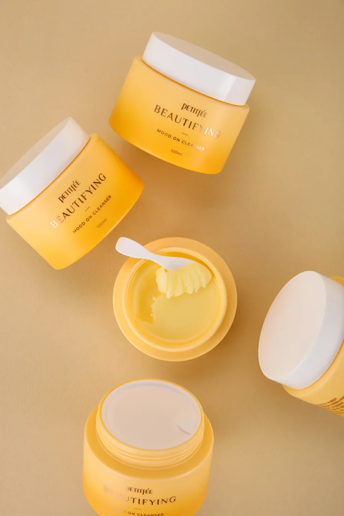 Petitfee – Beautifying Mood On Cleanser